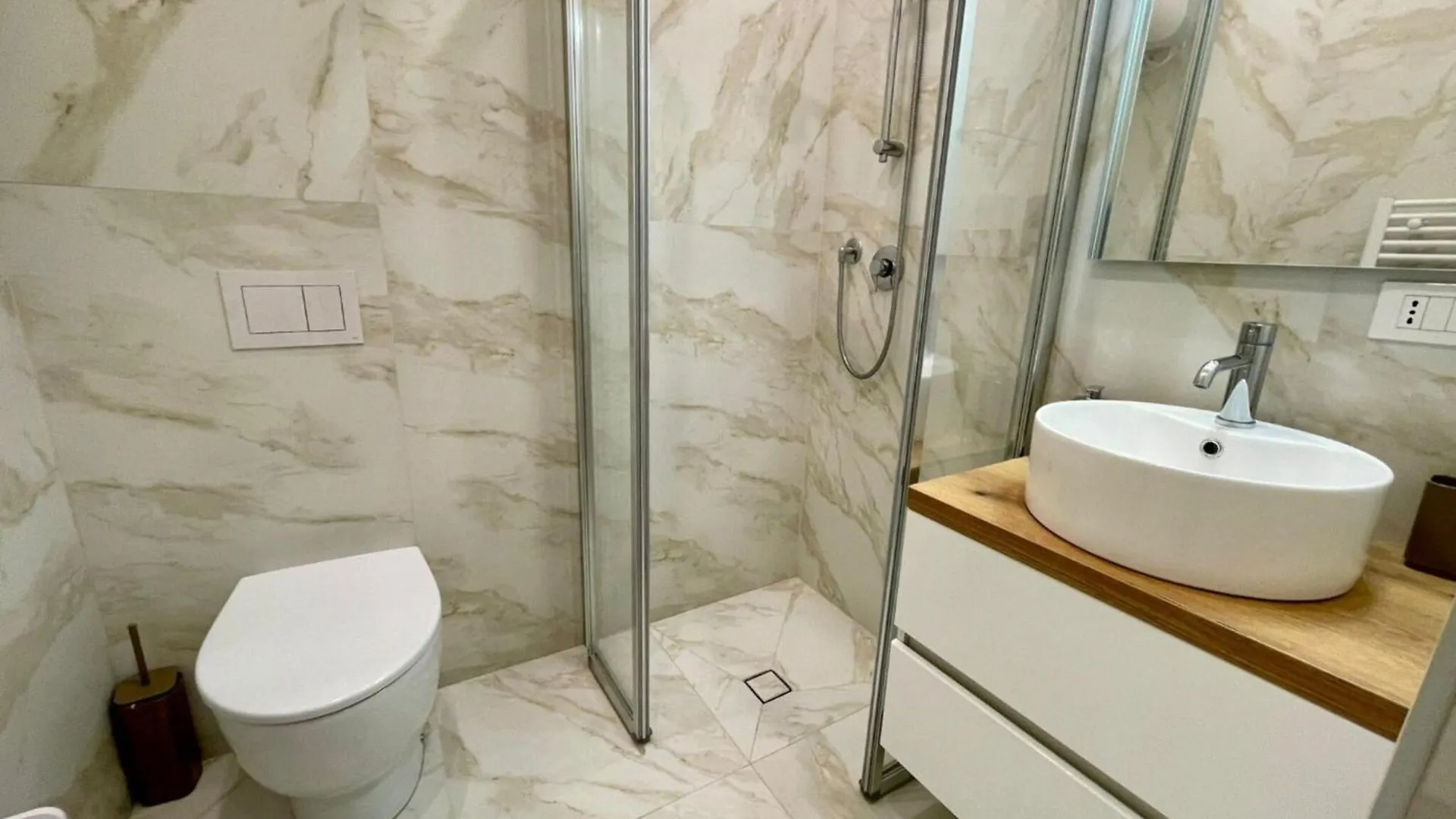 Lovely Apartment With Terrace بورتو سانتا مارغريتا دي كاورل