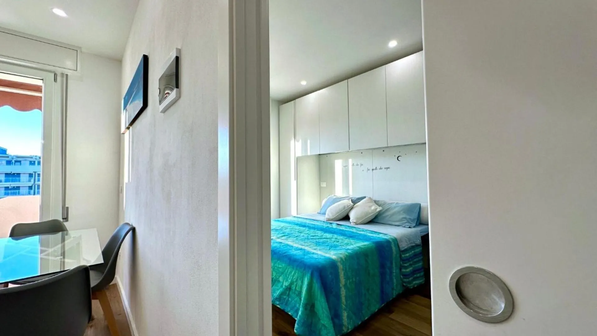 Lovely Apartment With Terrace بورتو سانتا مارغريتا دي كاورل